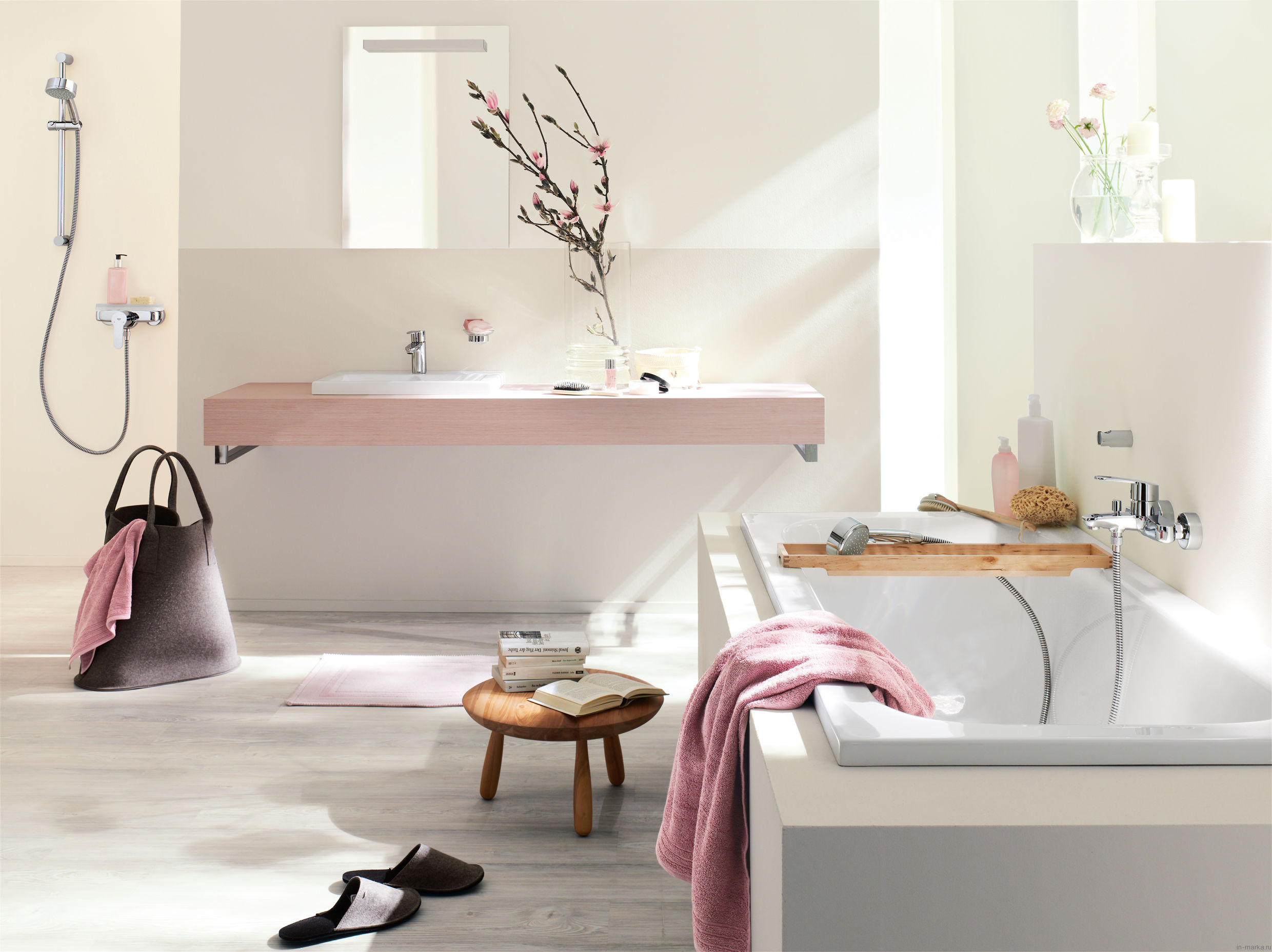 Смеситель Grohe Eurostyle Cosmopolitan 33591002 для ванны с душем
